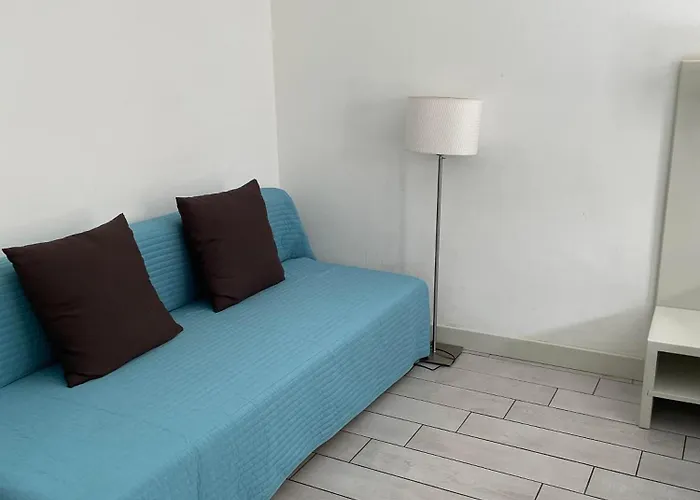 Zara לינה וארוחת בוקר *